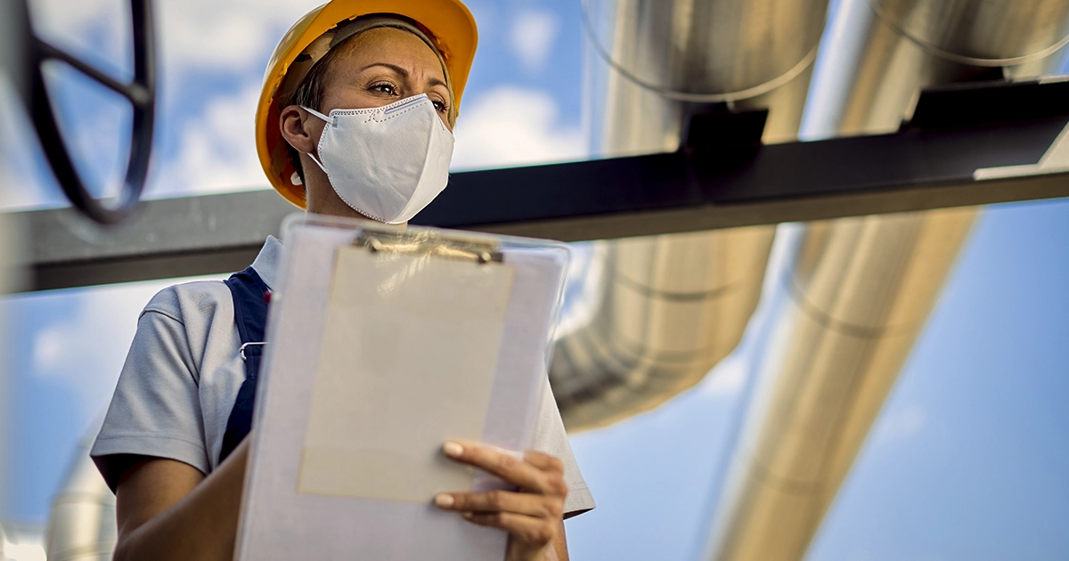 Capa do artigo Auditorias Técnicas em Plantas Industriais: Como Garantir Conformidade e Prevenir Acidentes